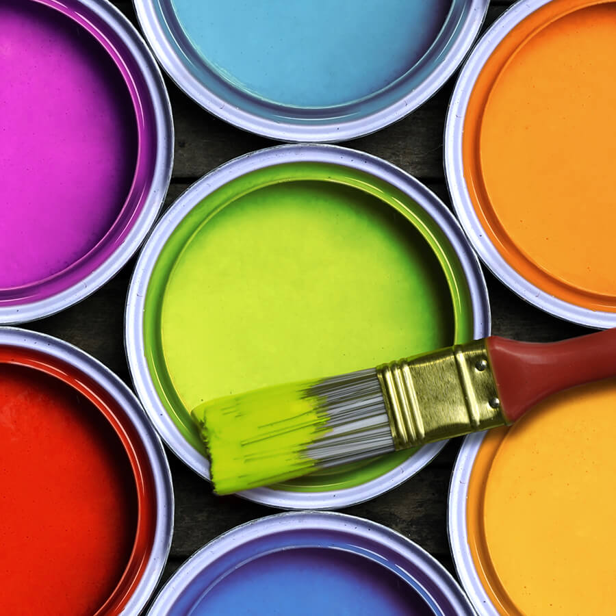 Barvy a laky